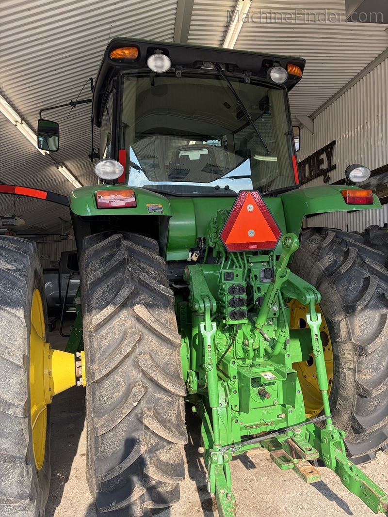 Tractors  2007 John Deere 7630 Tractor Photo
